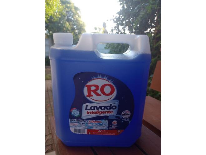 Detergete Ro líquido concentrado